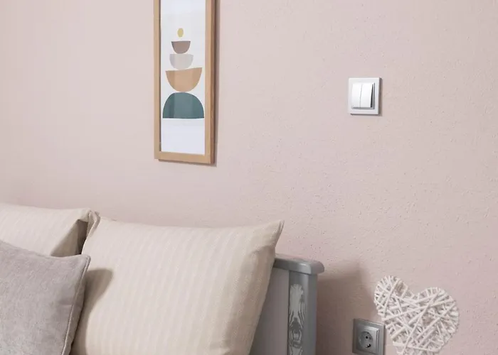 Asterios Apartman Políhrono